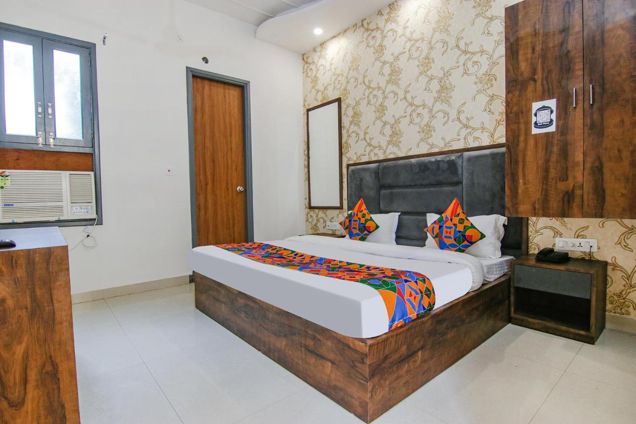 Fabhotel Prime Taj Castle Amritsar Exterior foto