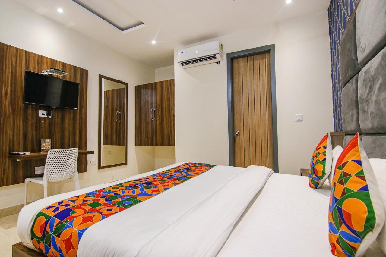 Fabhotel Prime Taj Castle Amritsar Exterior foto