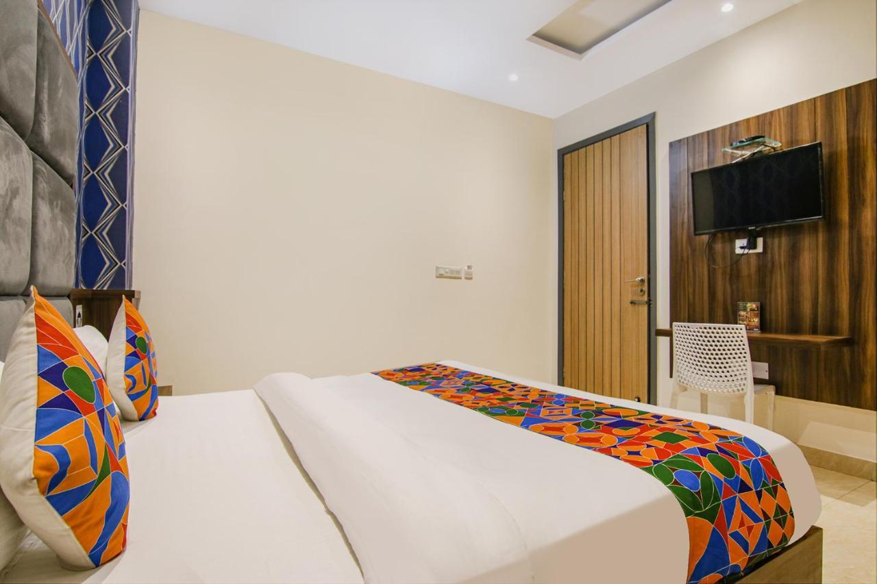 Fabhotel Prime Taj Castle Amritsar Exterior foto